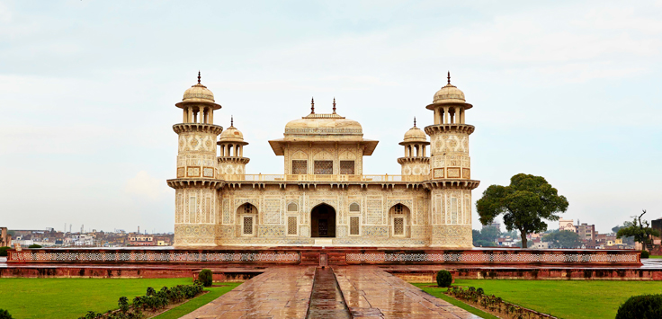 agra tour by car