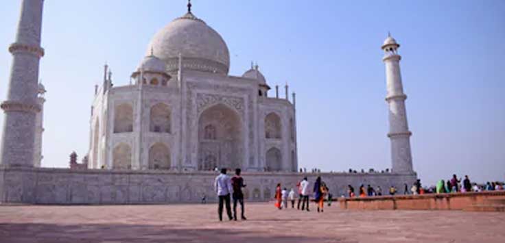 One Day Taj Mahal Tour from Delhi